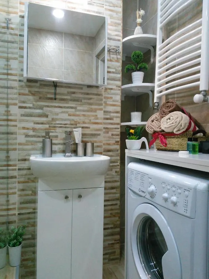 Ameri Plaza Green Apartments Тбилиси