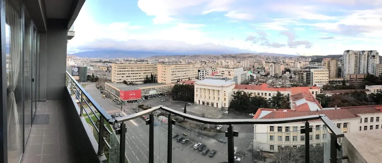 Ameri Plaza Green Apartments Тбилиси