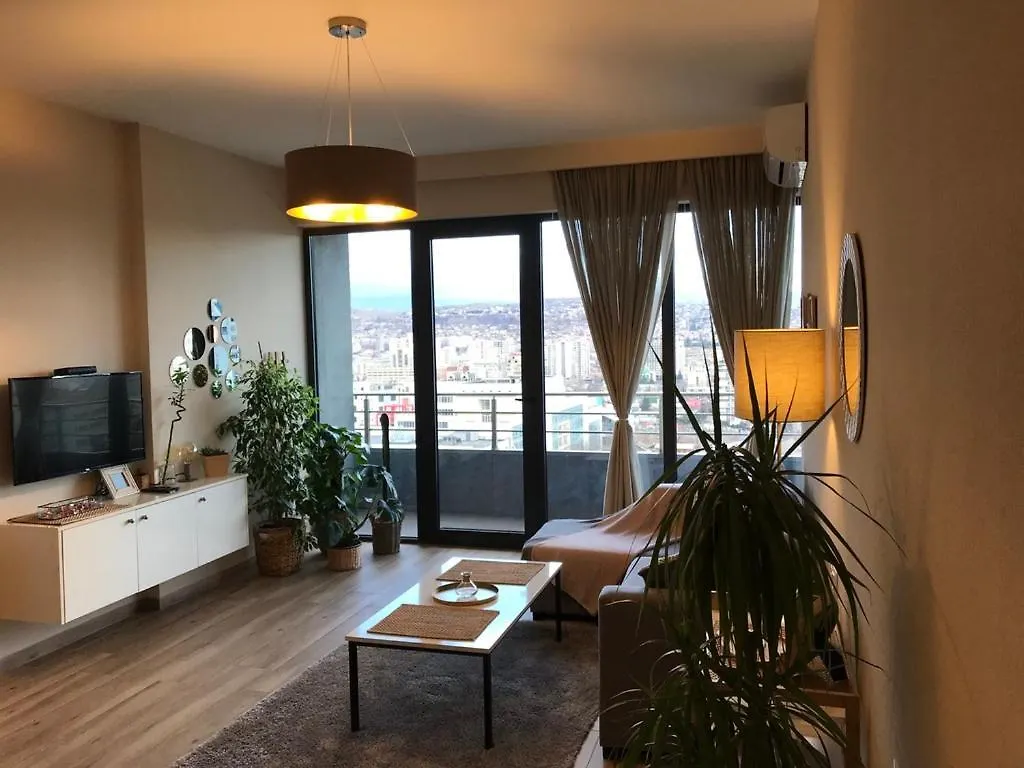 Ameri Plaza Green Apartments Тбилиси 0*,