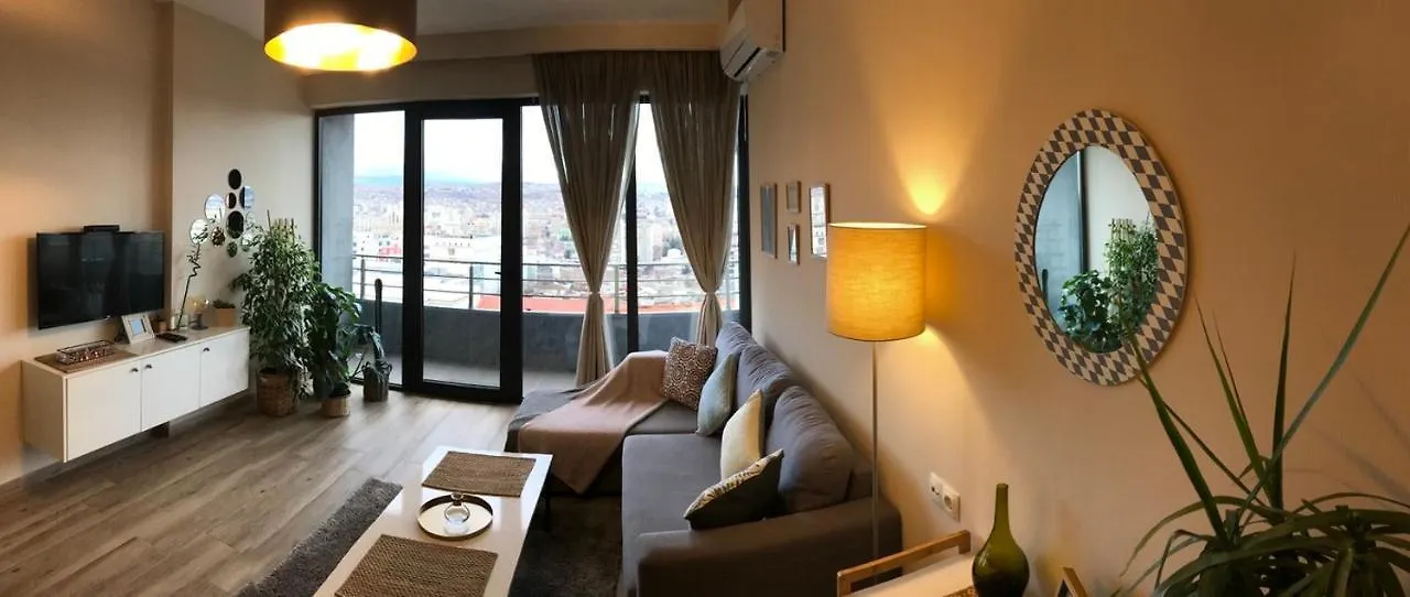 Ameri Plaza Green Apartments Тбилиси