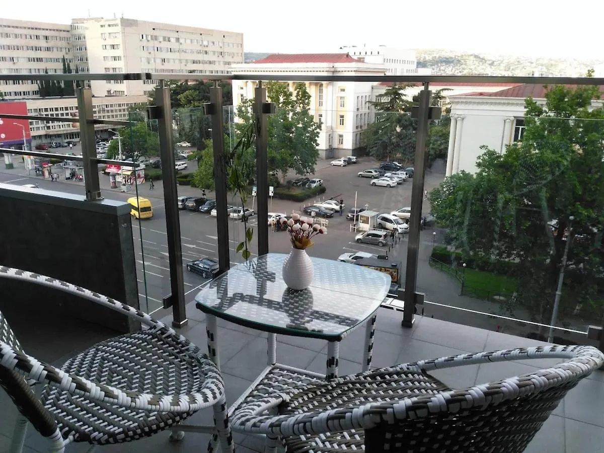 Ameri Plaza Green Apartments Тбилиси